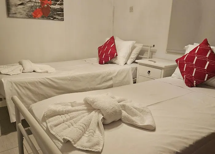 Villa Livia - Eleni Polis